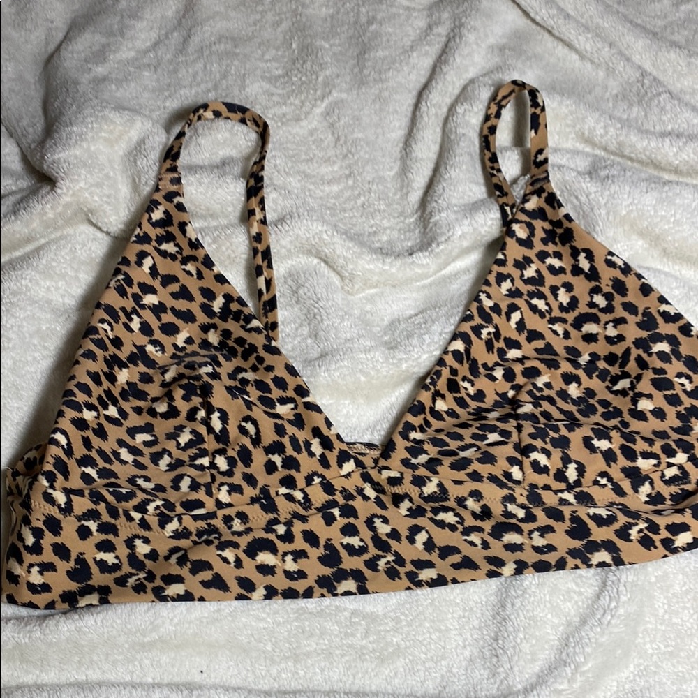 Aerie leopard print bikini top